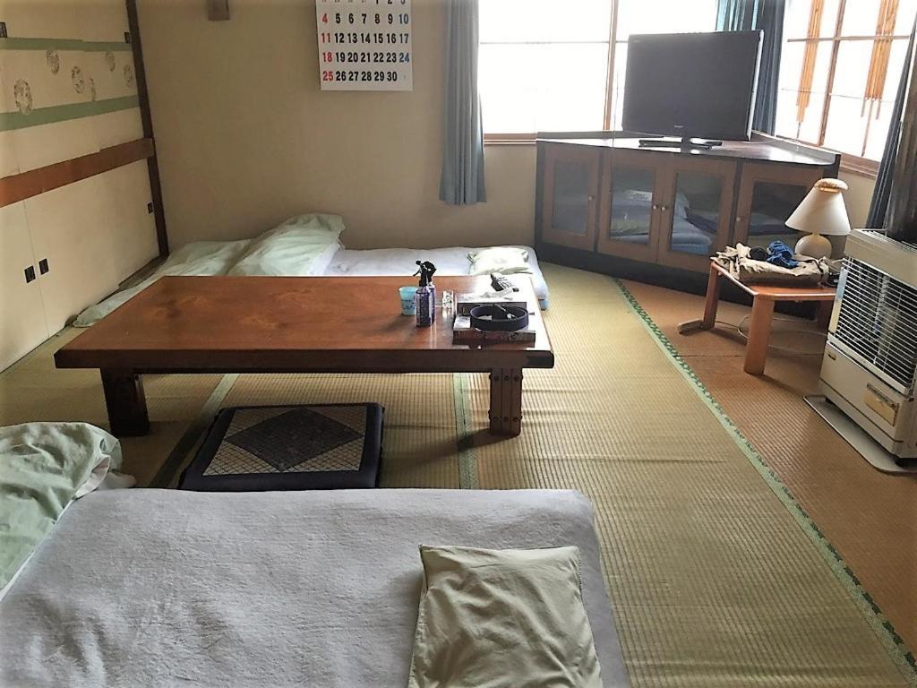 Minshuku Shaman No Sato Hotel Oshamambe ภายนอก รูปภาพ